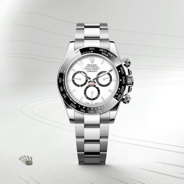 Cosmograph Daytona watch with white dial